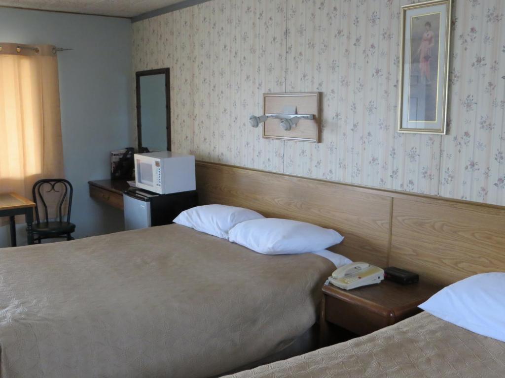 Fort Motel Fort Macleod Habitación foto